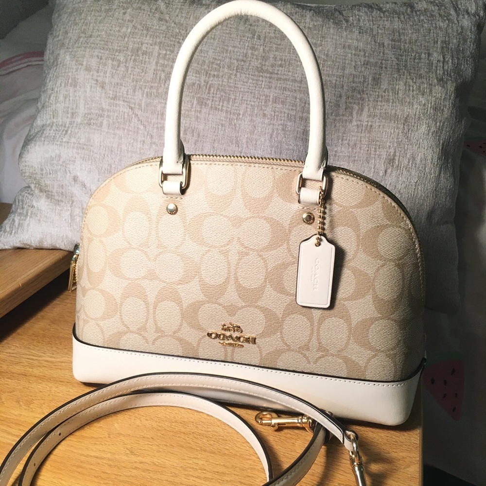 Coach mini sierra satchel in signature canvass